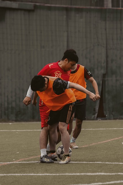將主導他的